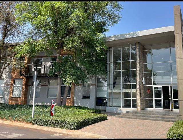 BUSINESS PROPERTY TO RENT IN MIDSTREAM ESTATE